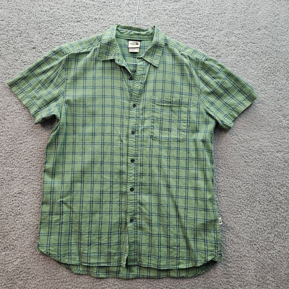 The North Face Mens size medium Green Plaid Button-Down Short-Sleeve Shirt